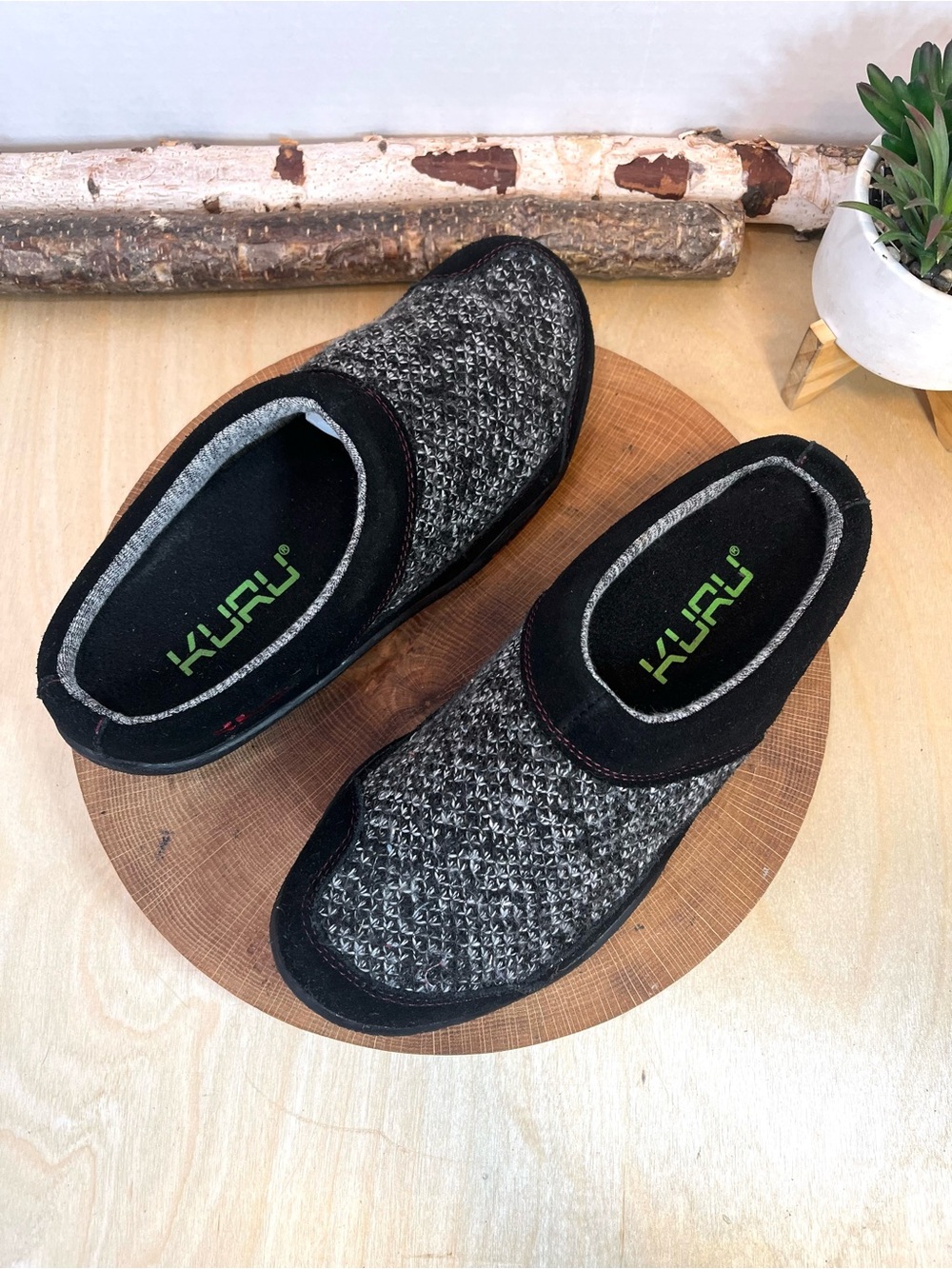 KURU Draft Women's Slippers - Grey/Jet Black - Size 8.5
